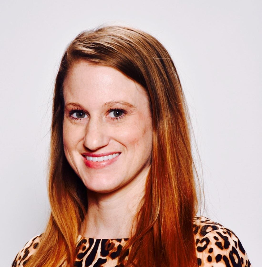 Headshot - Lacey R Lies 