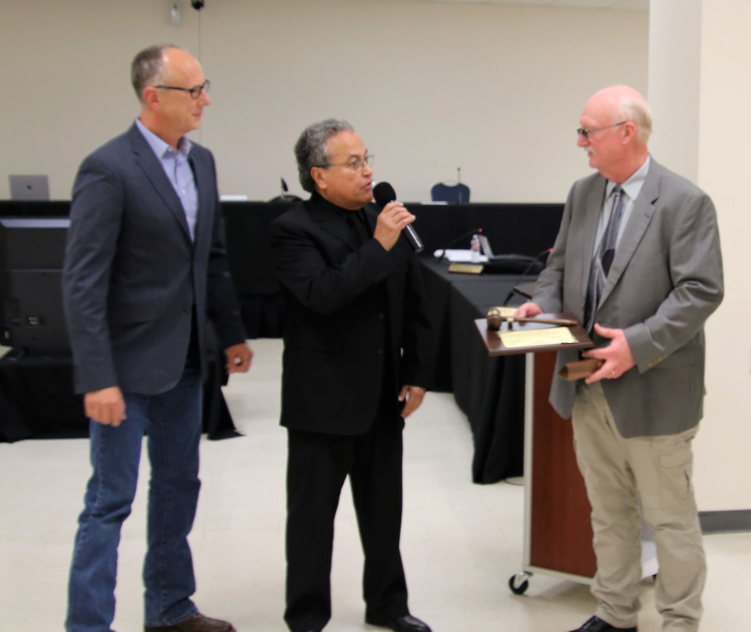 Plaque Presentation to Leonhard Caflisch
